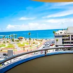 Hotel Piramide - Pituba